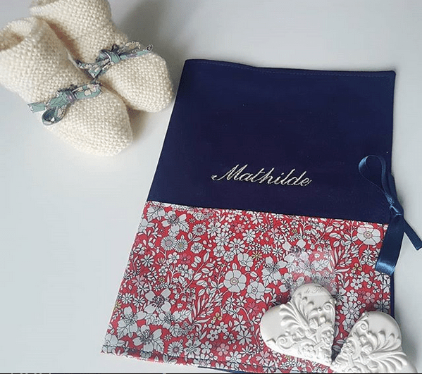 protège carnet de santé sur mesure