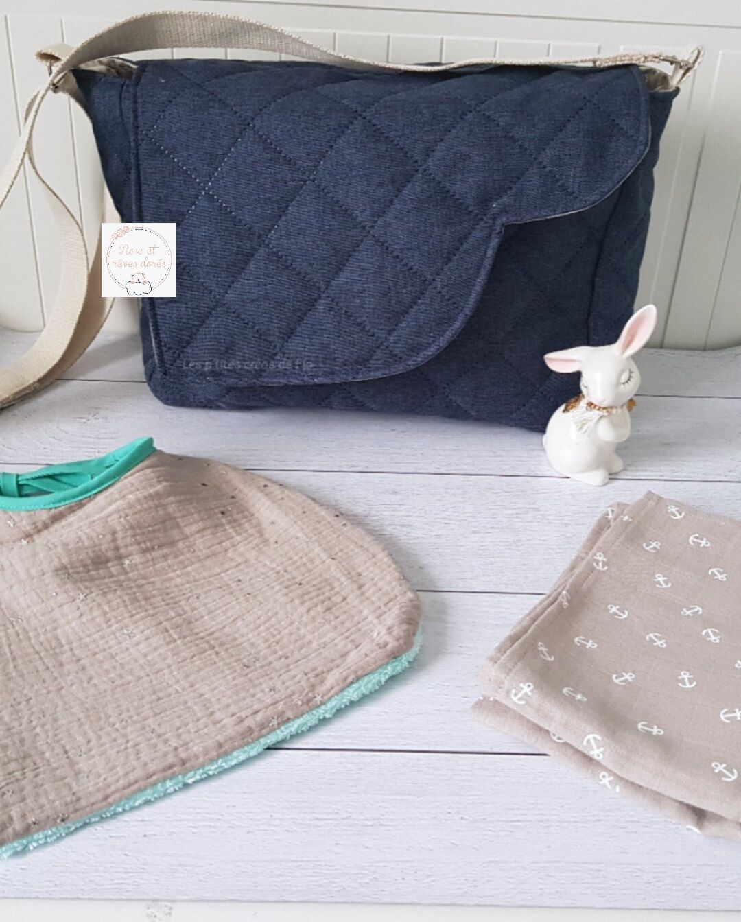 sac à langer modèle déposé Rose et rêves dorés
