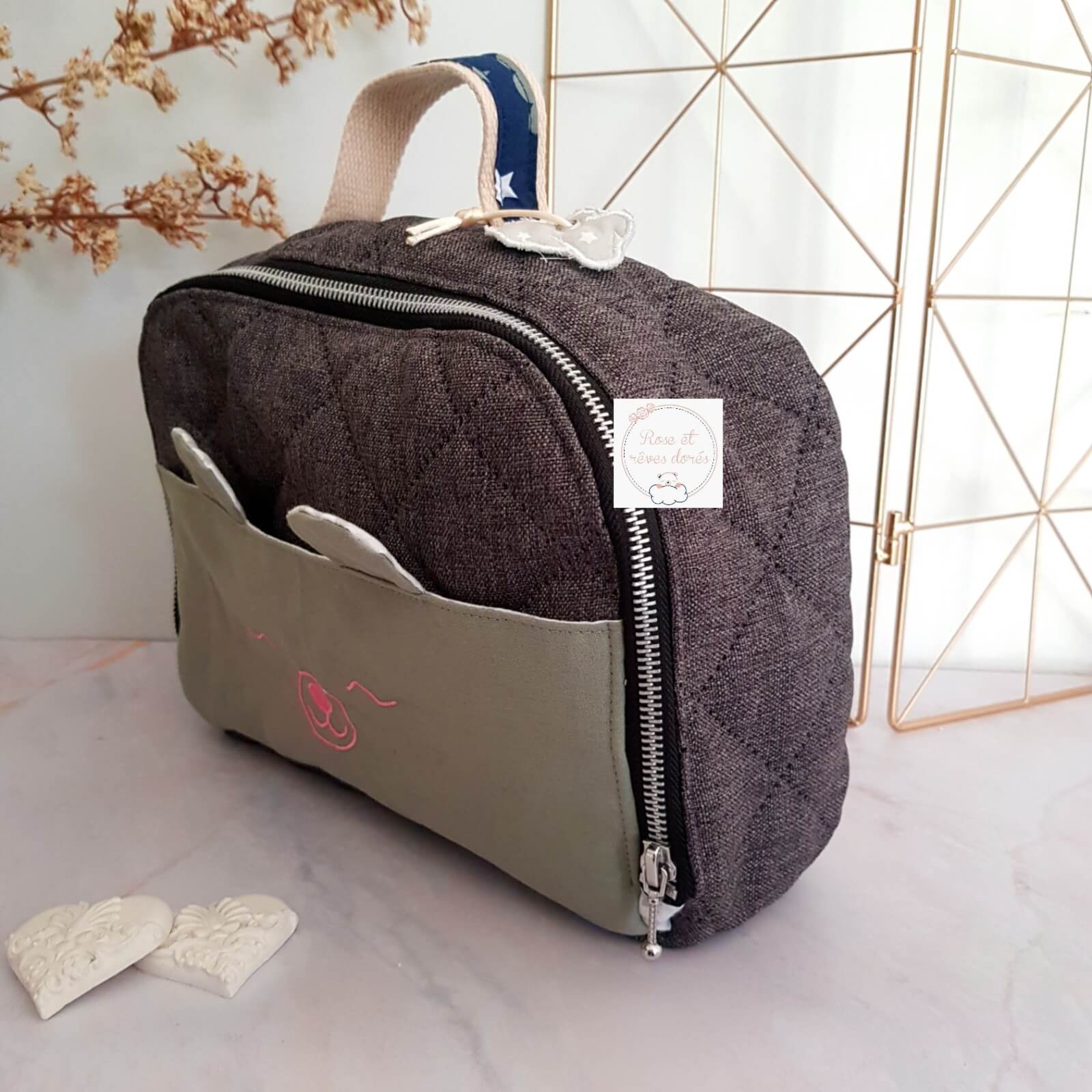 valisette motif étoile label fabriqué à Paris Rose et rêves dorés