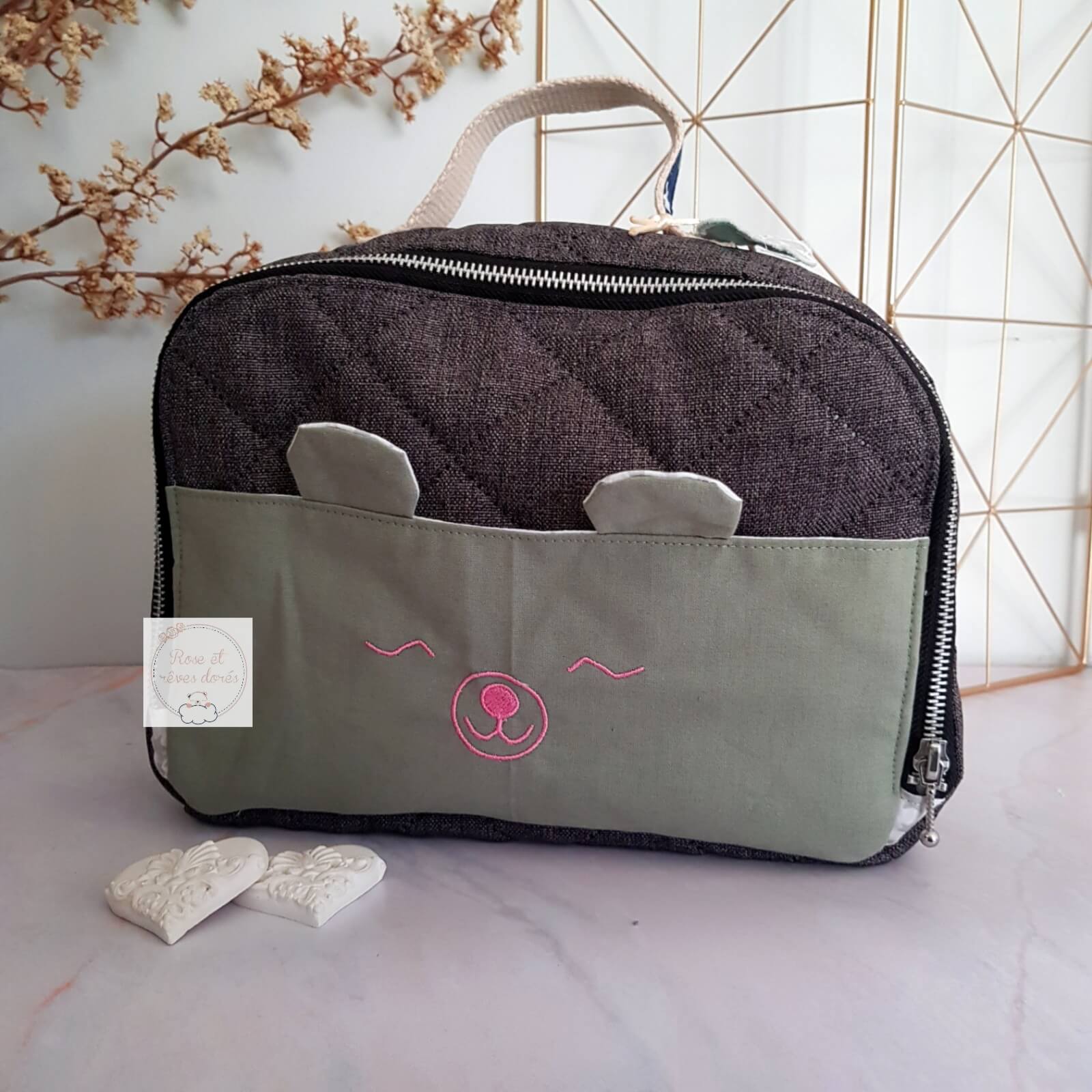valisette label fabriqué à paris roseetrevesdores motifs étoiles