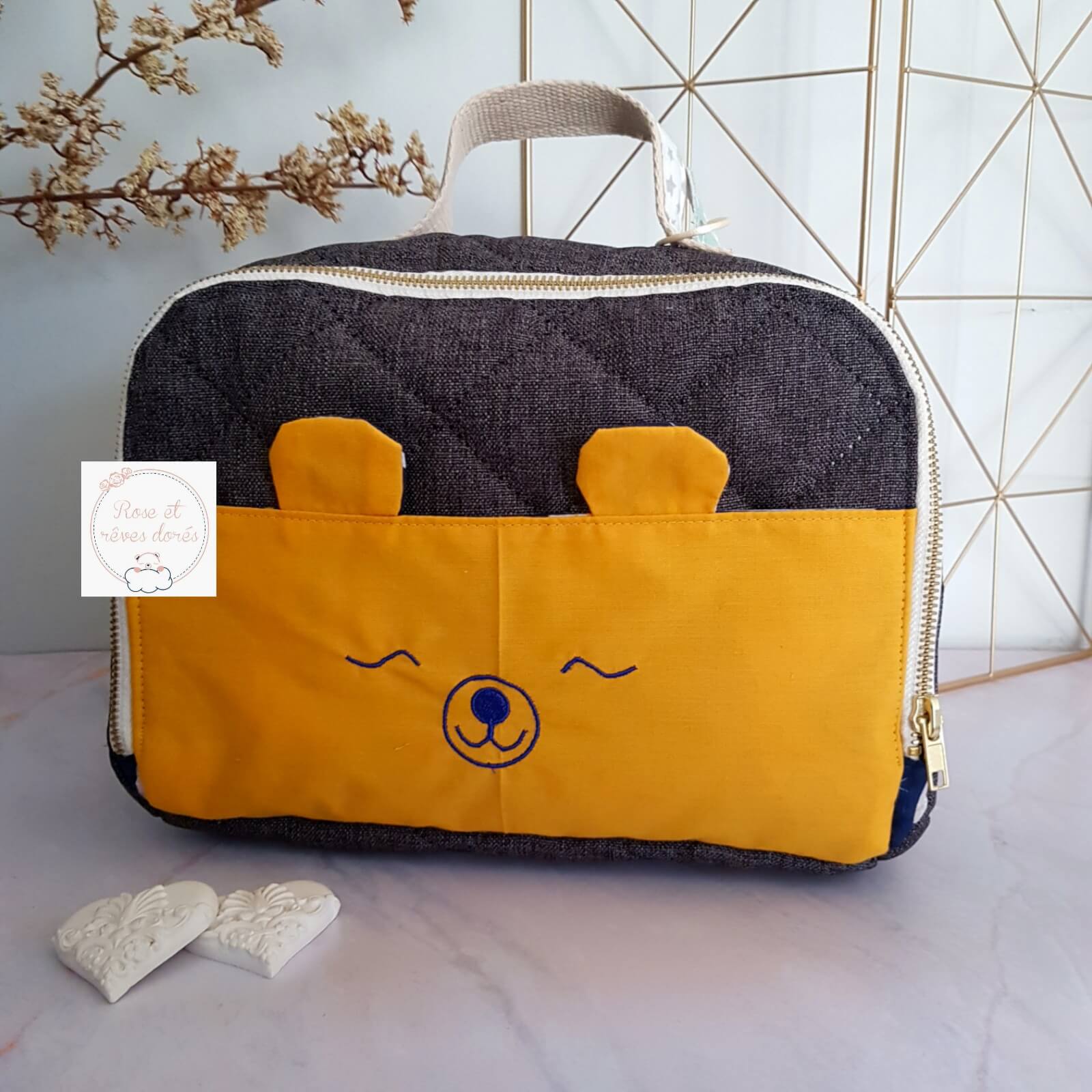 Valisette renards rêveurs Label Fabriqué à Paris Rose et rêves dorés